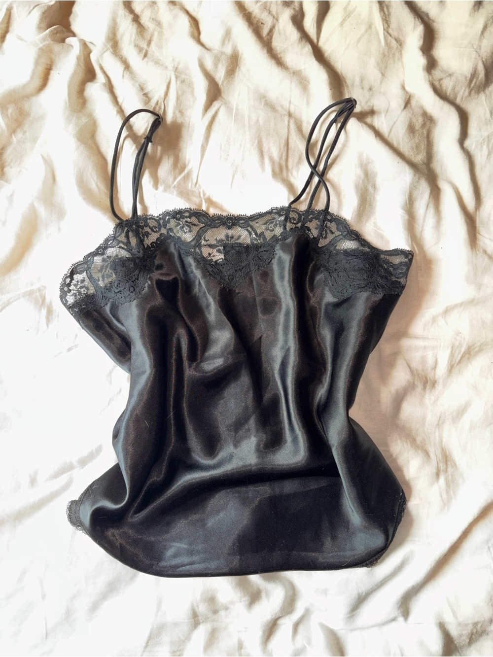 Grunge goth y2k Ombre Lace Chemise with Crisscross Straps - Pink & Burgundy